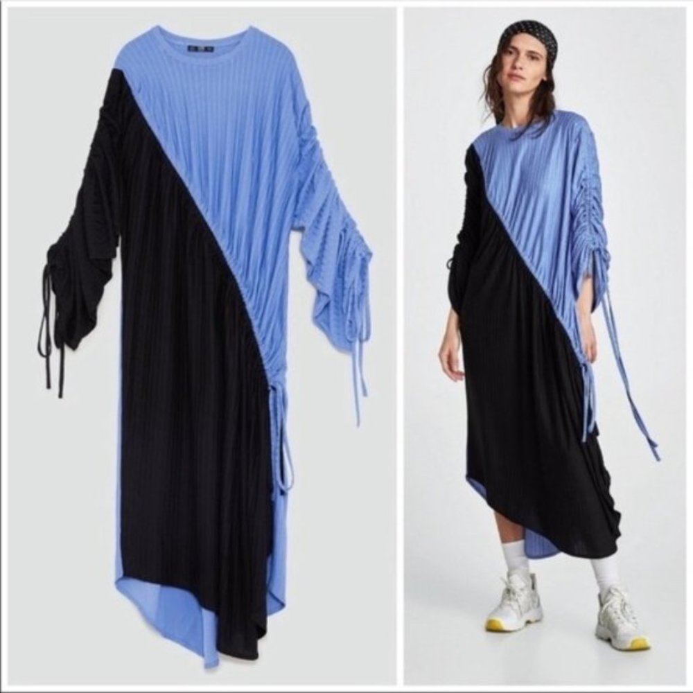 ZARA BLACK AND BLUE RIBBED DRESS WITH RUCHING LIKE NEW